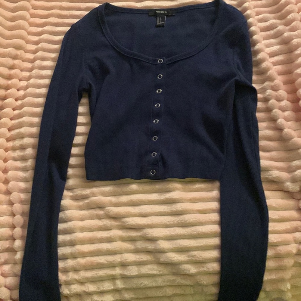 Button drown navy blue crop top